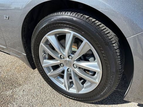 Used 2015 INFINITI Q50 AWD w/ Moonroof Package image 4