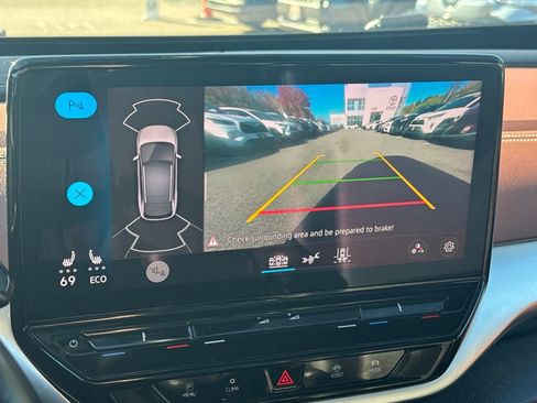 Used 2021 Volkswagen ID.4 Pro S image 23