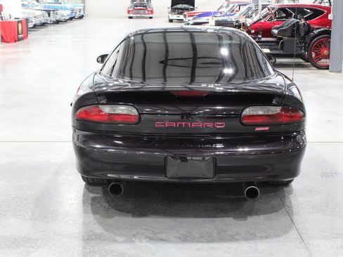 Used 1995 Chevrolet Camaro Z28 RWD image 15
