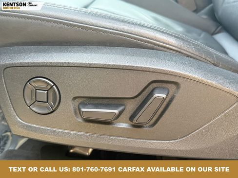 Used 2025 Audi Q3 2.0T Premium image 27