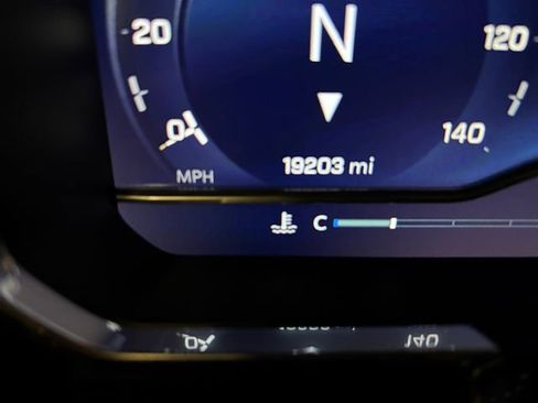 Used 2023 Chevrolet Silverado 1500 LT image 18