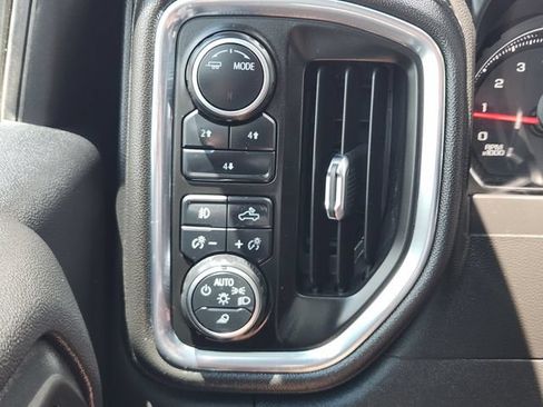 Used 2022 Chevrolet Silverado 2500 LT w/ Convenience Package AWD/4WD image 24