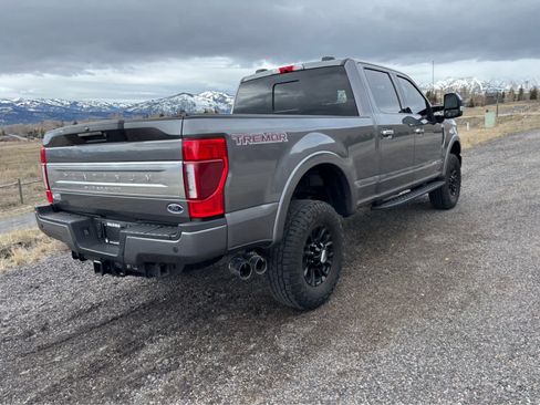 Used 2022 Ford F350 Platinum image 12