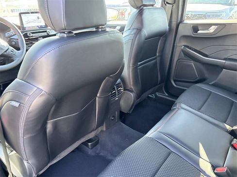 New 2026 Ford Escape ST-Line w/ Cold Weather Package image 18