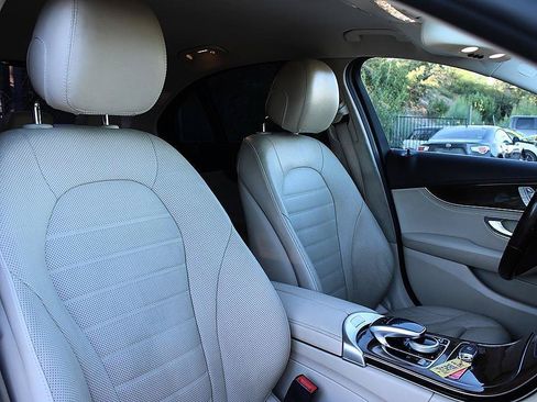 Used 2016 Mercedes-Benz C 300 Sedan image 17