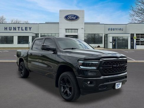 Used 2023 RAM 1500 Big Horn AWD/4WD image 3