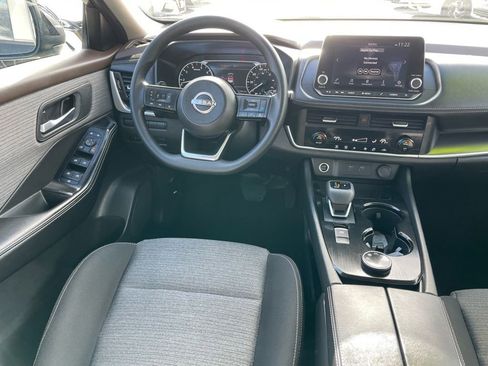 Certified 2023 Nissan Rogue SV AWD/4WD image 9