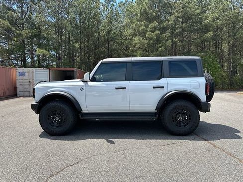 New 2026 Ford Bronco Outer Banks w/ Sasquatch Package AWD/4WD image 4