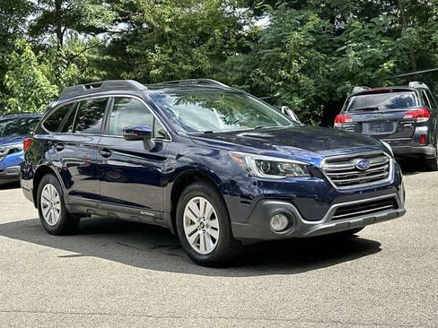 Used 2018 Subaru Outback 2.5i Premium AWD/4WD image 28