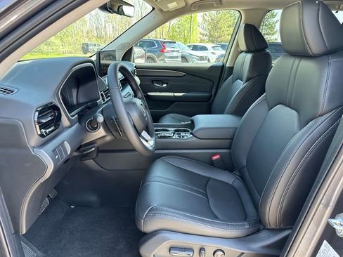 New 2026 Honda Pilot Touring image 13