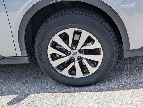 Used 2022 Subaru Outback Premium AWD/4WD image 11