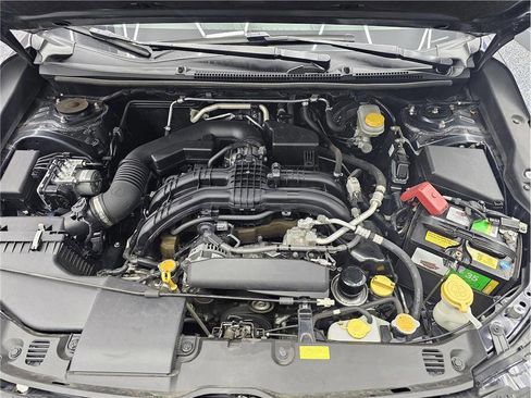 Used 2019 Subaru Crosstrek 2.0i Premium image 15