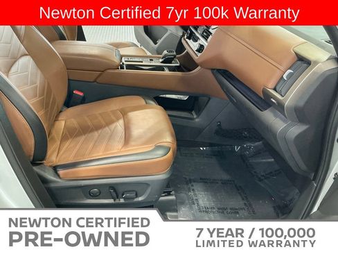 Used 2024 Nissan Pathfinder Platinum w/ Cargo Package FWD image 17