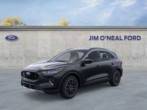 New 2023 Ford Escape SE FWD image 1