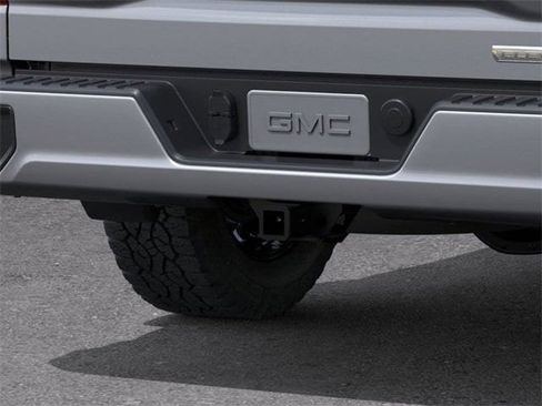 New 2026 GMC Sierra 1500 Elevation image 14
