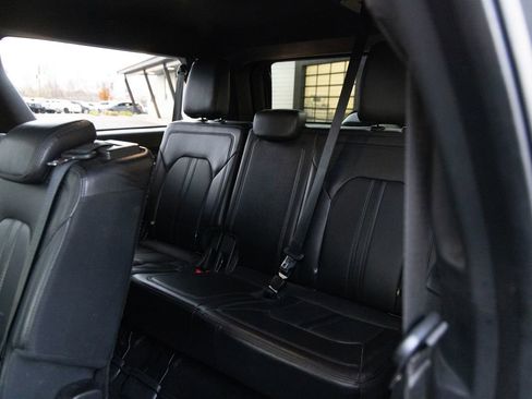 Used 2020 Ford Expedition Max Limited image 18