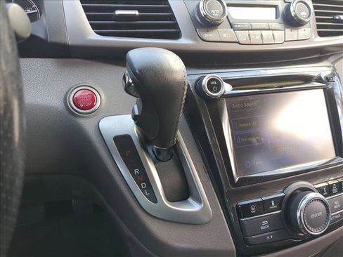Used 2014 Honda Odyssey Touring image 10