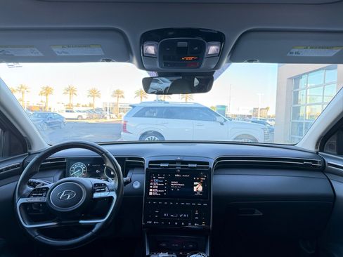 Certified 2024 Hyundai Tucson Limited image 19