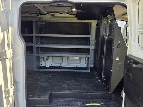 Used 2018 Ford Transit 350 148 Low Roof RWD image 13