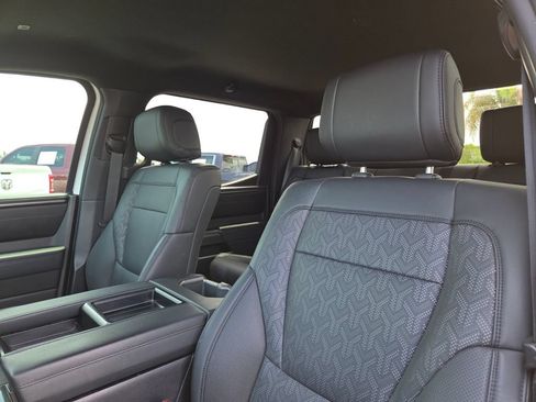 Used 2025 Toyota Tundra SR5 w/ SR5 Premium Package RWD image 27