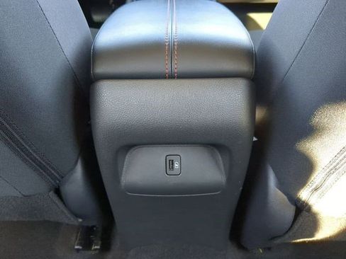 Used 2025 Nissan Sentra SR FWD image 27