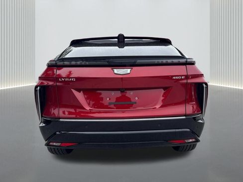 New 2026 Cadillac Lyriq Luxury RWD image 6