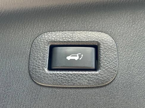 Used 2021 INFINITI QX80 Luxe RWD image 22