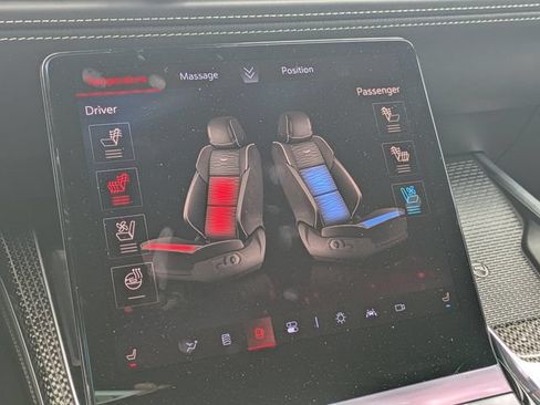 Used 2025 Cadillac Escalade V AWD/4WD image 25