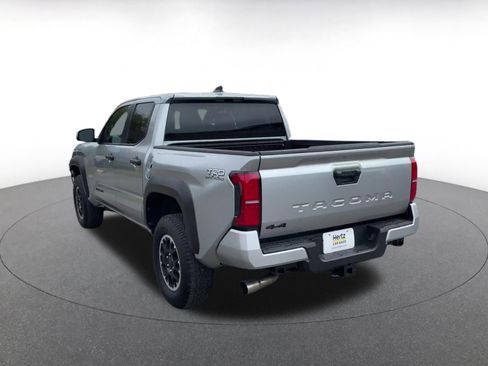 Used 2025 Toyota Tacoma TRD Off-Road image 7