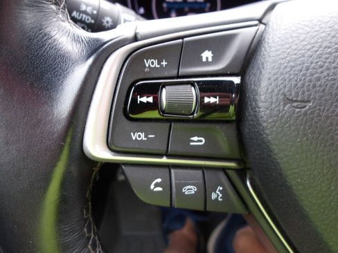 Used 2019 Honda Accord Sport image 17