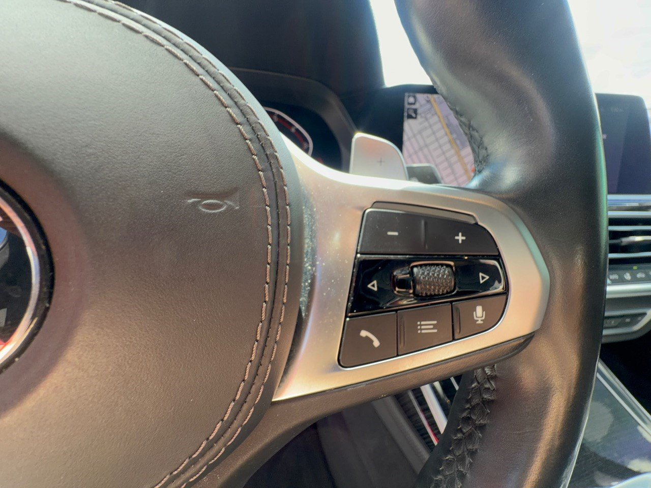 Used 2019 BMW X7 xDrive50i w/ M Sport Package AWD/4WD image 19