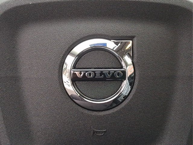 New 2026 Volvo XC40 B5 Core w/ Protection Package Premier AWD/4WD image 12