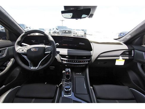 New 2026 Cadillac CT5 V Blackwing w/ Deep Ocean Appearance Package RWD image 9