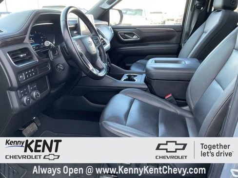 Used 2023 Chevrolet Tahoe Z71 w/ Luxury Package image 28