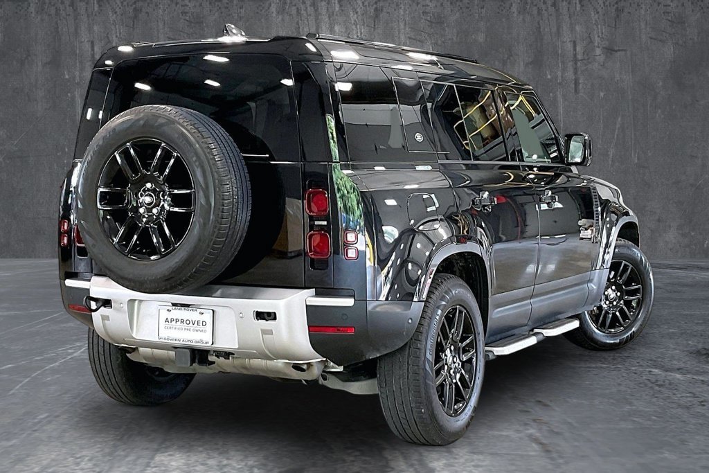 Used 2024 Land Rover Defender 110 S AWD/4WD image 7