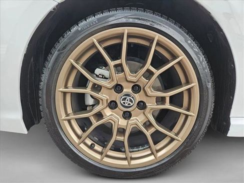 Used 2024 Toyota Camry SE image 22