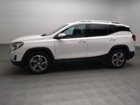 Used 2018 GMC Terrain SLT w/ Preferred Package FWD image 2
