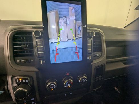 Used 2017 RAM 1500 Express image 20