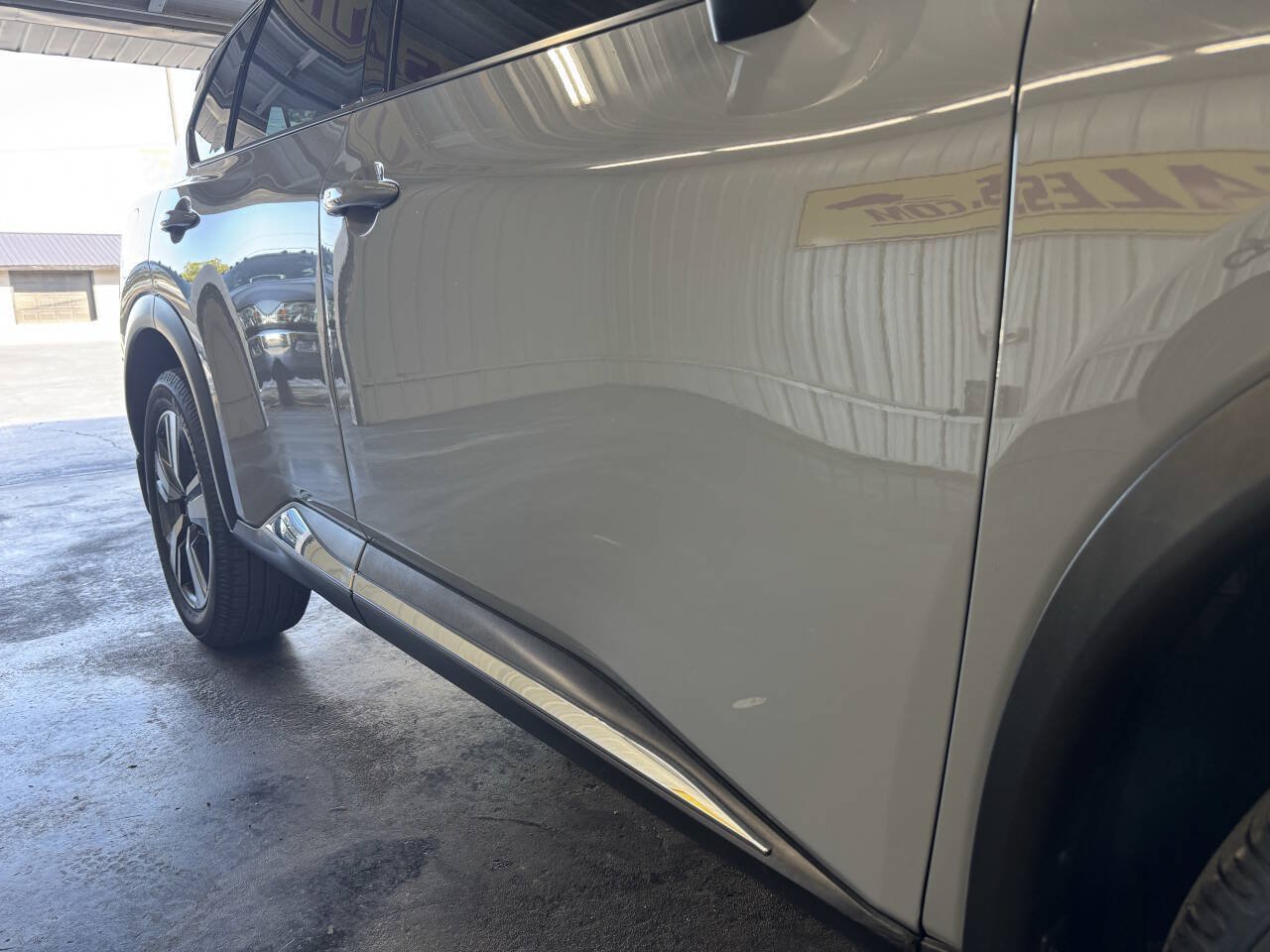 Used 2022 Nissan Rogue Platinum w/ Head-Up Display Package FWD image 13