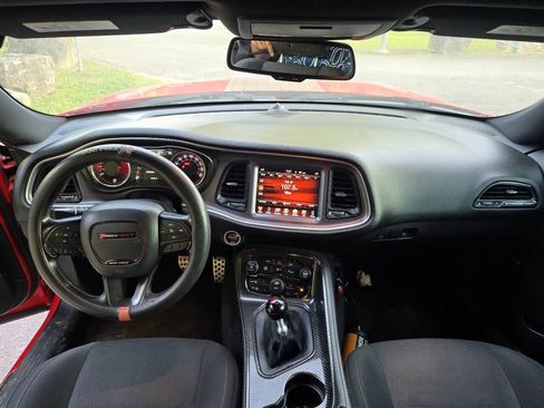 Used 2016 Dodge Challenger R/T Scat Pack RWD image 20