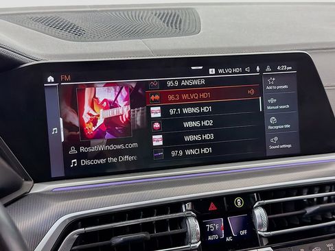 Used 2023 BMW X6 xDrive40i w/ Executive Package image 37