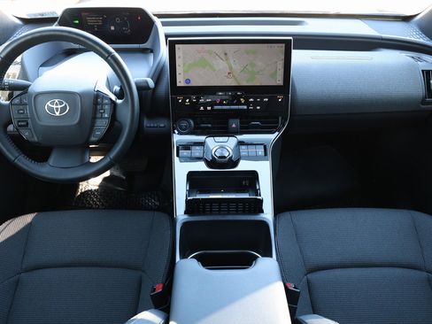 Used 2024 Toyota bZ4X XLE w/ Weather Package image 2