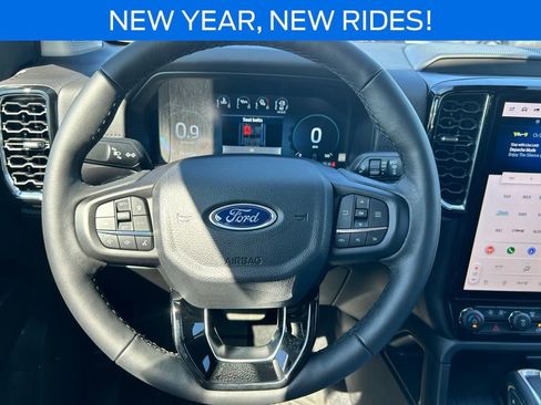 New 2025 Ford Ranger Lariat w/ Black Appearance Package image 24