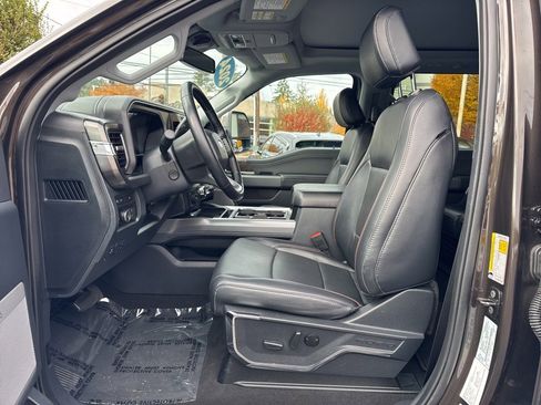 Used 2024 Ford F350 Lariat image 21