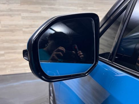 Used 2025 Rivian R1T Adventure image 25