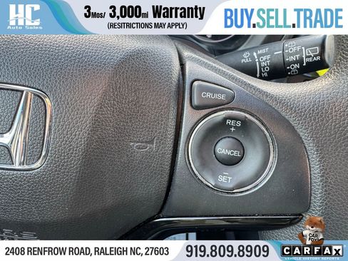 Used 2022 Honda HR-V LX image 26