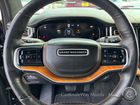 Used 2022 Jeep Grand Wagoneer Series III image 26