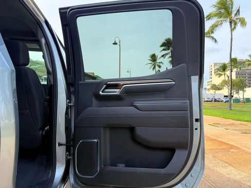 Used 2025 Chevrolet Silverado 1500 LT w/ Protection Package image 17