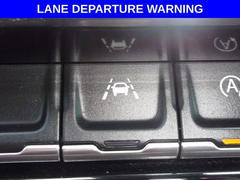 Used 2023 Chevrolet Silverado 1500 RST w/ Convenience Package II image 6