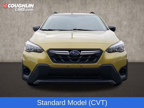 Used 2023 Subaru Crosstrek 2.0i image 3